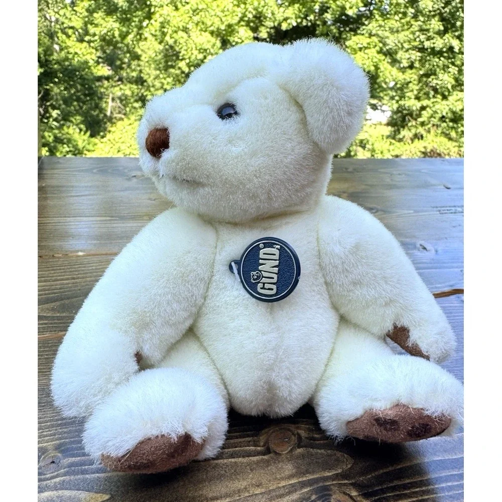 Gund thanks visiting